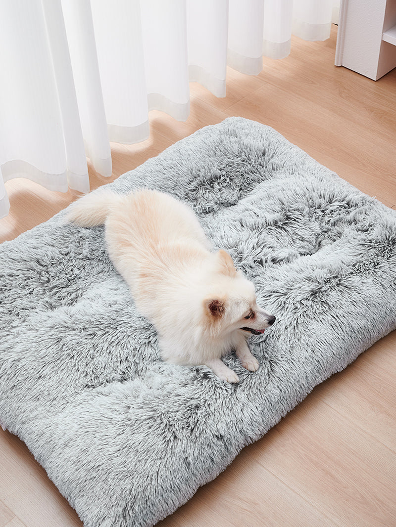 Dog Bed Mats Washable Large Dog Sofa Bed Portable Pet Kennel Long Plush House Sleep Protector Product Dog Bed.